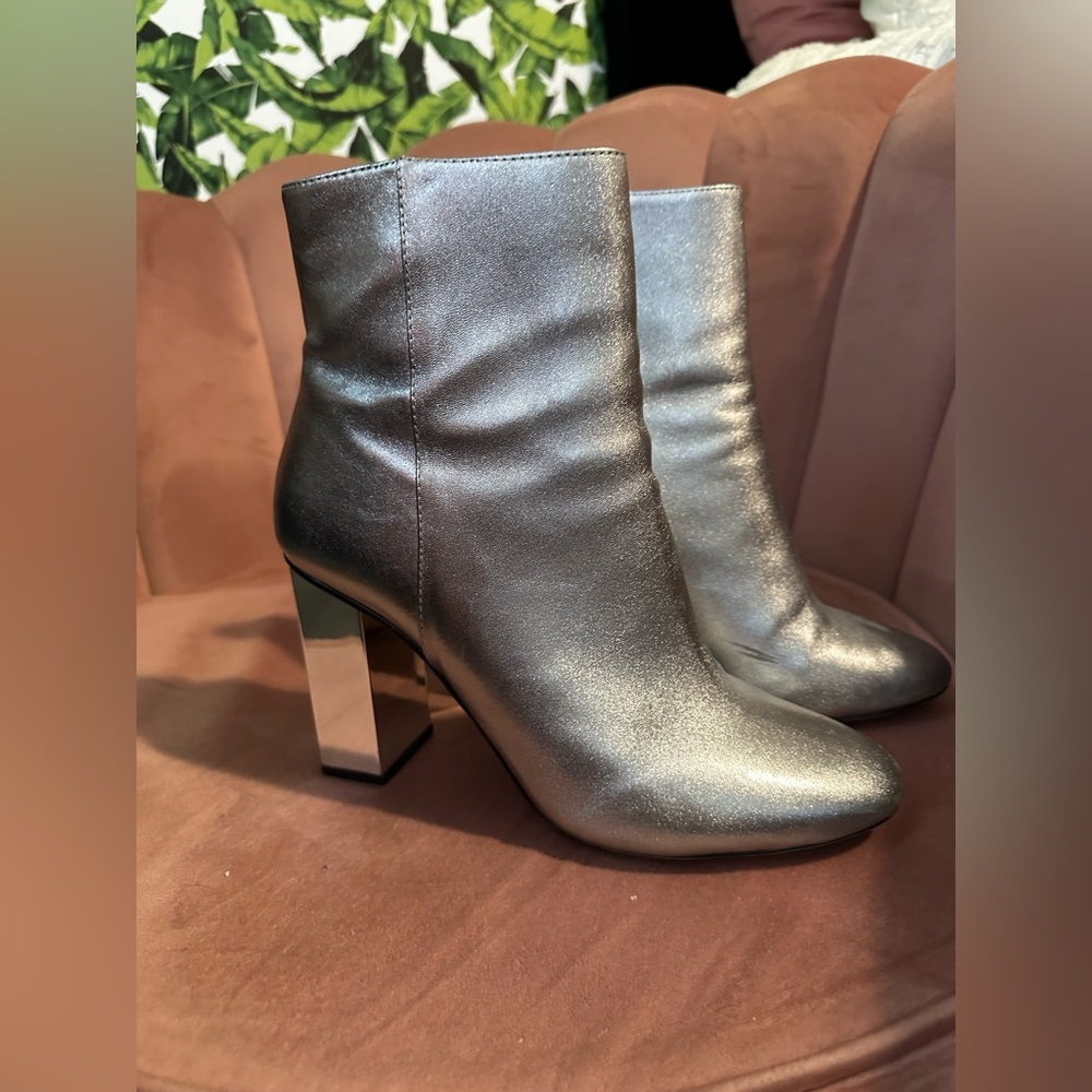 Michael Kors Petra Bootie, Size 9